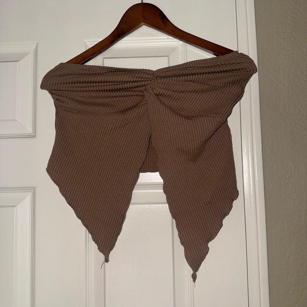 Brown crop shirt